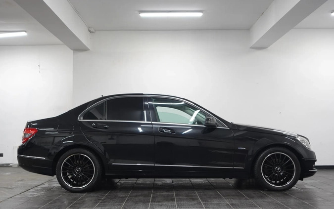 Mercedes-Benz Klasa C cena 39900 przebieg: 270616, rok produkcji 2010 z Dziwnów małe 667